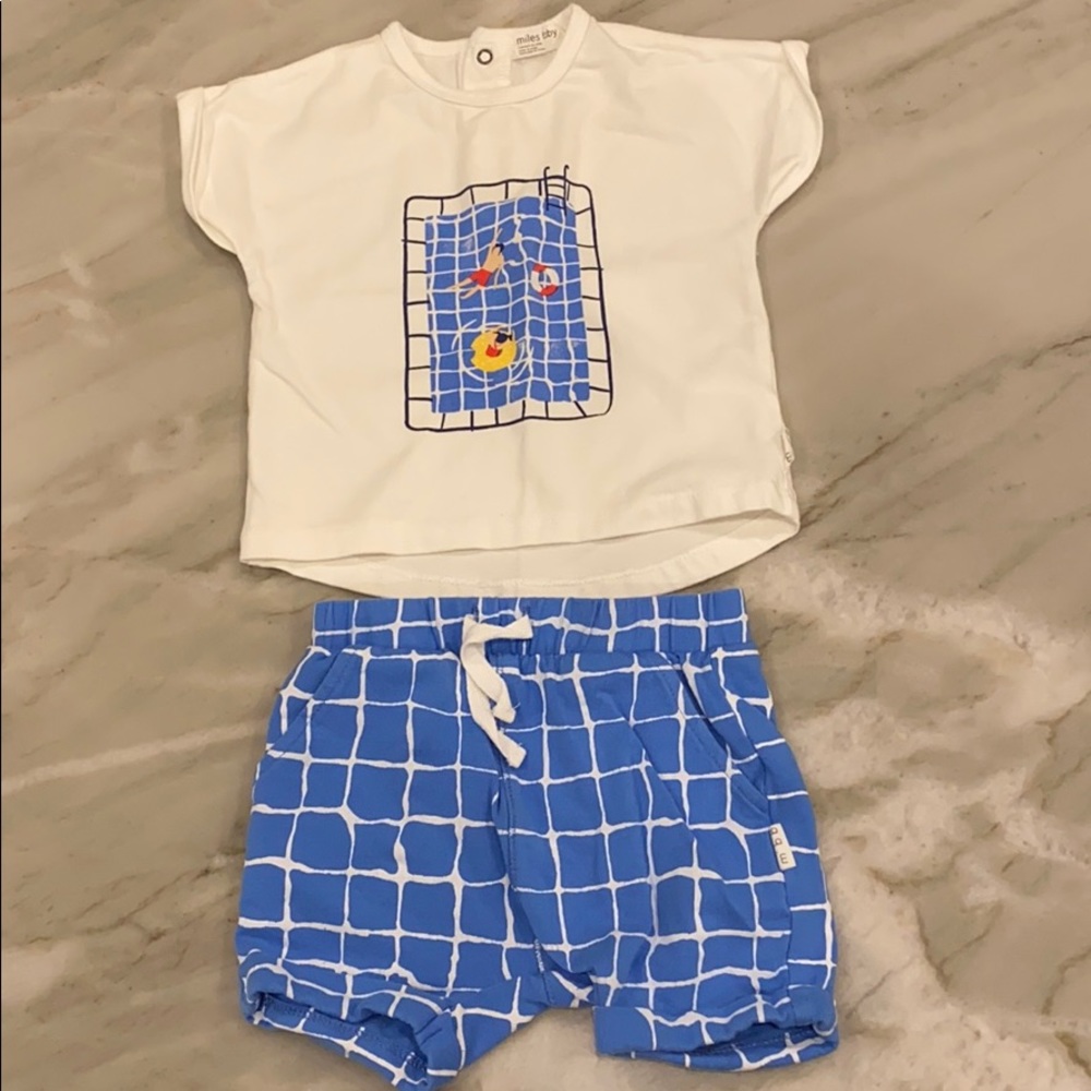 2 piece outfit.